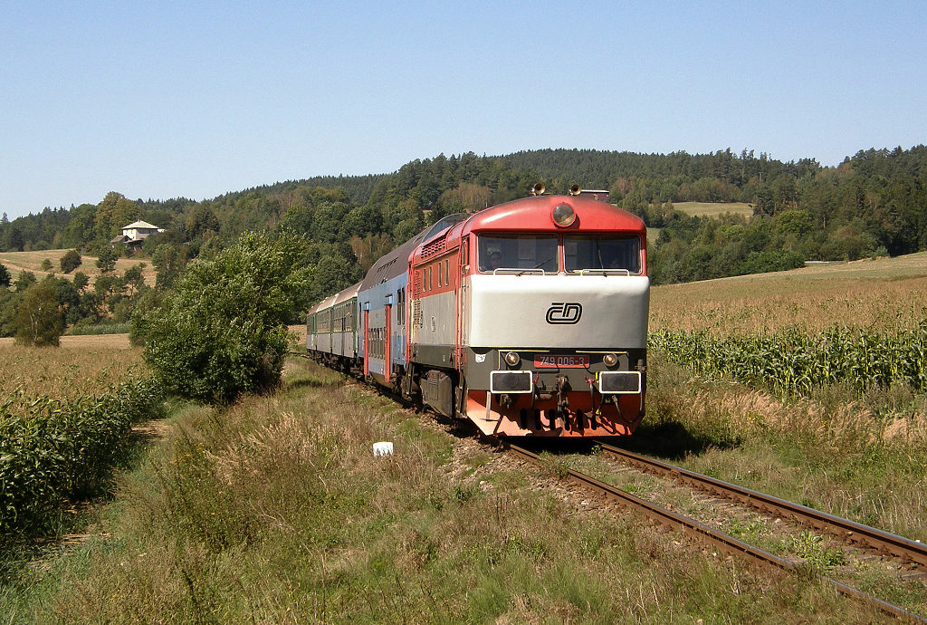 749.006.jpg